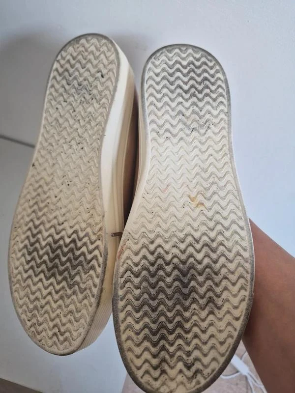 Zapatillas Rosa Oro y Doradas con Cordones Talla 36 – photo 3